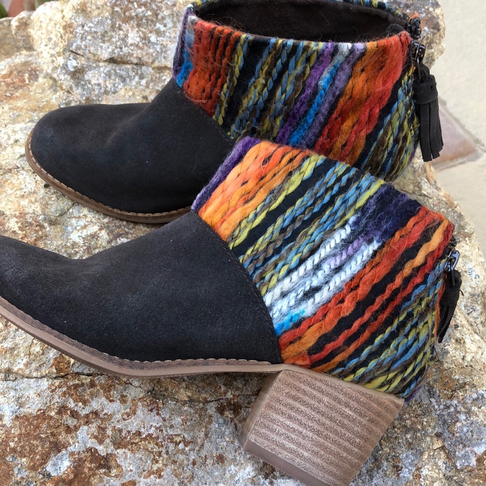 🌺Toms Leila Suede Ankle Boots🌺